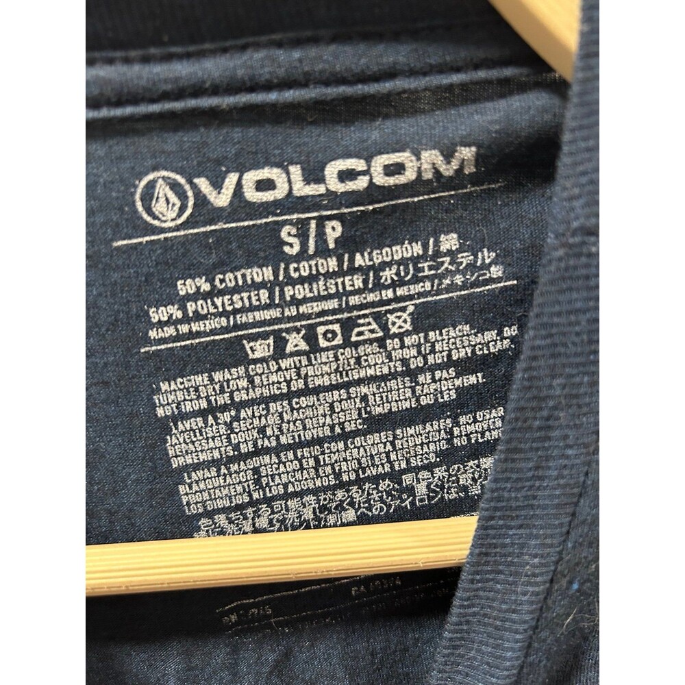 Volcom - Picture 2 of 2